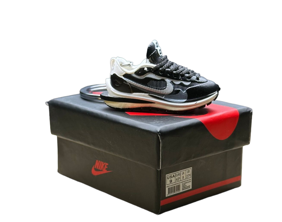 Nike Sacai Vaporwaffle Box SIZE 13 Nike Vaporwaffle X Sacai Tour 