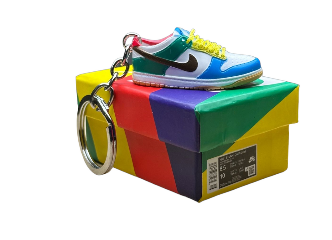 SB Low Dunks Trainer Keychain With Mini Shoe Box